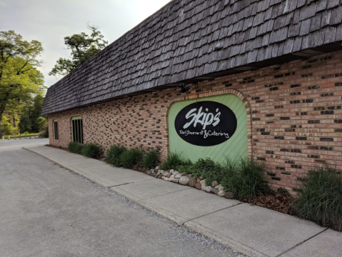 Chow Down At Skip’s, An All-You-Can-Eat Prime Rib Restaurant In Michigan