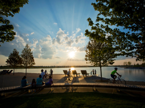 These May Just Be The 7 Most Iconic Places To Take Your Christmas Card Picture In Tennessee