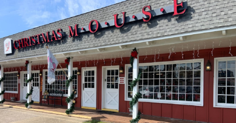 Get In The Spirit At The Biggest Christmas Store In South Carolina: Christmas Mouse