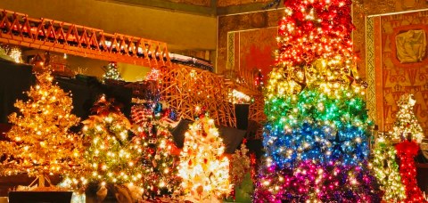 The Enchanting Festival Of Trees & Trains Returns To Kentucky This Year