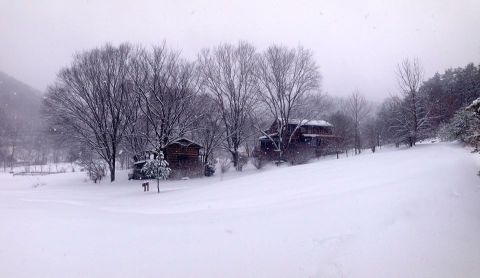 Venture Into The Country To Snug Hollow Farm, An Unforgettable Wintertime Restaurant In Kentucky