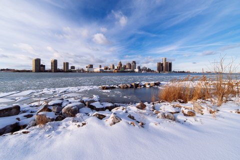 9 Things No One Tells You About Surviving A Detroit Winter