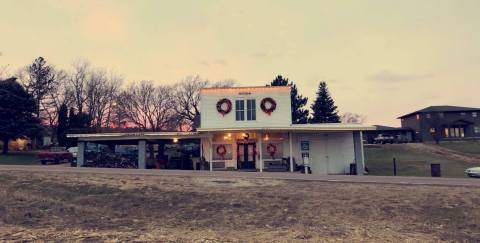 There Is No Better Way To Spend The Holidays Than Caroling At The Iconic Nora Store In South Dakota