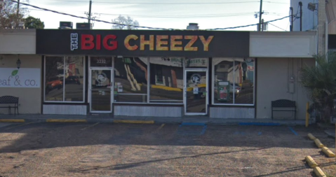 The Epic Grilled Cheese At The Big Cheezy Near New Orleans Will Warm You Up On A Cold Day