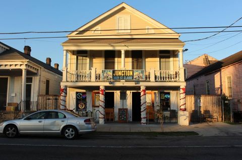 Try The Spectacular Burgers At Junction, An Unsuspecting New Orleans Dive Bar