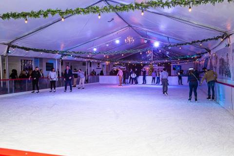 Enjoy Skating Through Piedmont Park In Georgia At Park Tavern’s Fire & Ice Rink