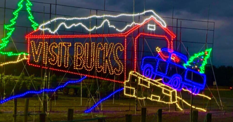 Drive Through Millions Of Lights At Shady Brook Farm In Pennsylvania This Holiday Season