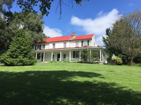 You'll Cherish Your Stay At Creek Crossing, A Colonial-Era Bed & Breakfast In Virginia That Dates Back To The 1700s