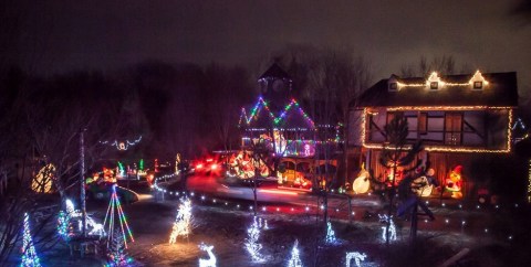 Experience A Medieval Christmas When You Visit The Castle Of Muskogee In Oklahoma