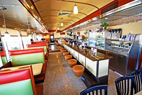 For Over 70 Years, New Holiday Diner Has Served Scrumptious Milkshakes And Burgers In Connecticut