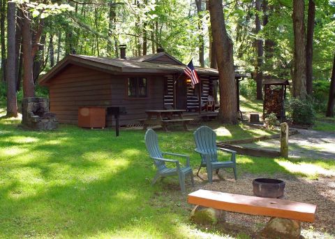 Cook Riverside Cabins In The Forest Near Pittsburgh Let You Glamp In Style