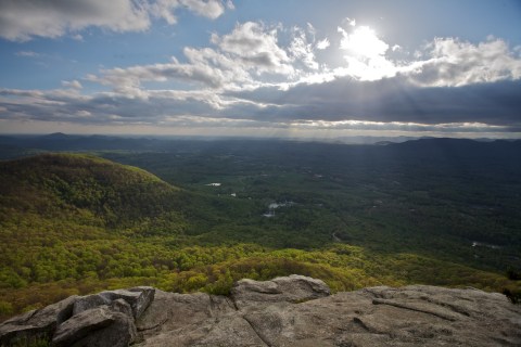 7 Cool And Calming Hikes To Take In Georgia To Help You Reflect On The Year Ahead