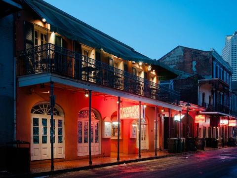 Here Are The 8 Best Restaurants In New Orleans To Feast On Crab Claws