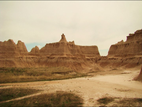 7 Cool And Calming Hikes To Take In South Dakota To Help You Reflect On The Year Ahead