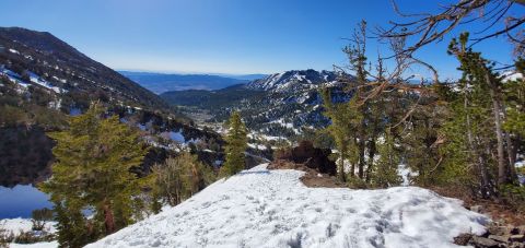 7 Cool And Calming Hikes To Take In Nevada To Help You Reflect On The Year Ahead