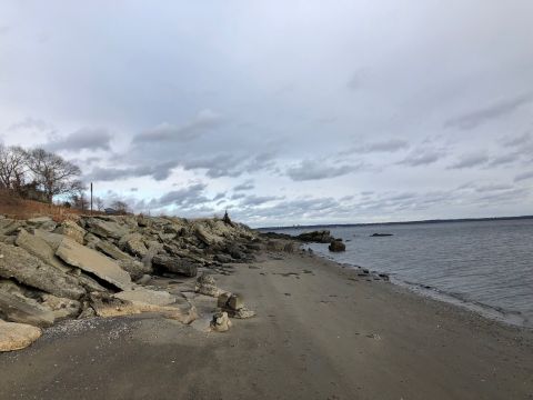 7 Cool And Calming Hikes To Take In Rhode Island To Help You Reflect On The Year Ahead