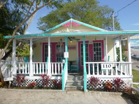 The Colorful Biscuit Shop In Florida, Heavenly Biscuit, Is The Right Way To Start The Day