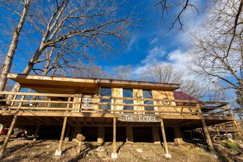 Head To The Middle-Of-Nowhere To Stay At These Wilderness Cabins In Arkansas