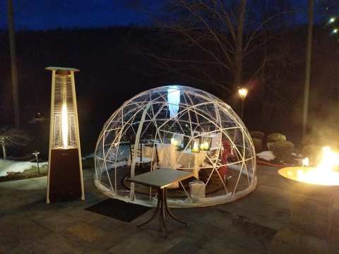 Spend A Clear Winter Night Under The Stars Inside The Beaumont Inn Igloos In Pennsylvania