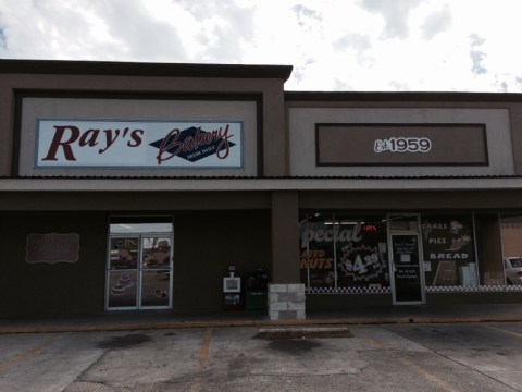 Ray's Bakery Has Been The Go-To Sweet Shop In Louisiana For Over 60 Years