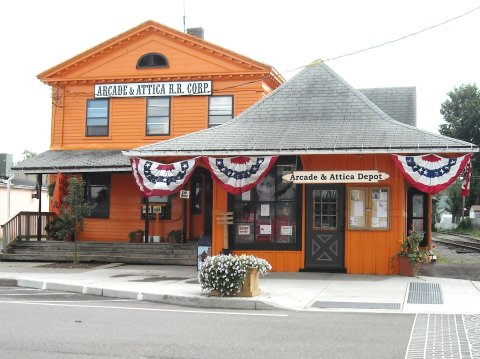 The Maple Weekend Train Ride Near Buffalo That Will Take You To A Maple Shanty