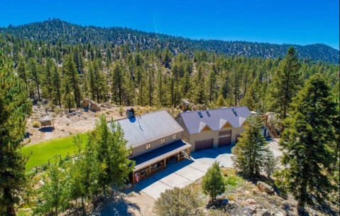 Cienaga Creek Ranch In Southern California Is An Idyllic Cabin Hideaway Where You Can Escape From The City