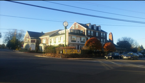 The All-You-Can-Eat Buffet At The Old Salt Restaurant In New Hampshire Features Downright Delicious Country Cookin'