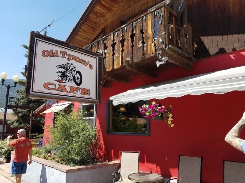 The Pancakes At This New Mexico Restaurant Are So Gigantic They Fall Off The Plate