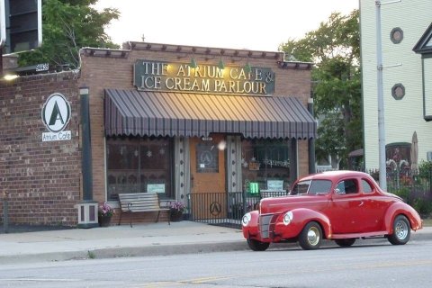 Travel Back To The 1890s When You Dine At The Atrium, A Victorian-Themed Eatery In Michigan