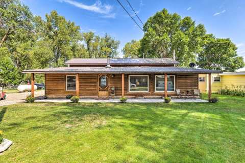 Enjoy Your Own Private Hot Tub At This Lakeside Cabin In Nebraska