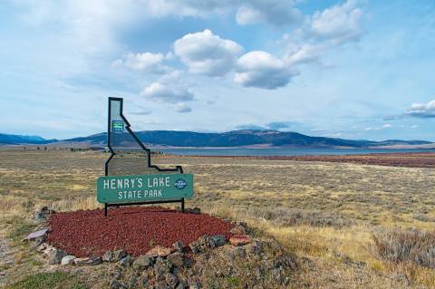 Visit Henrys Lake, An Idyllic Isolated Spot In Idaho For People Who Want To Avoid Crowds