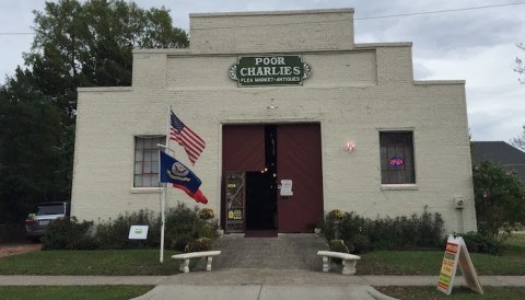 You Could Spend Hours In Poor Charlie's Flea Market And Antiques In North Carolina