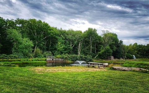 Leyden Farm Is A Vineyard And Winery In Rhode Island That Transforms Throughout The Seasons Of The Year