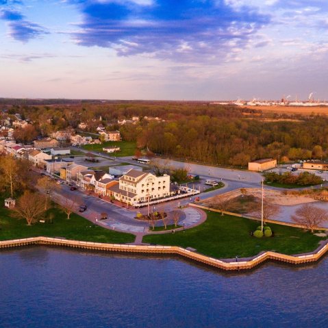 The Chilling Tale Of The Delaware City Hotel Is One Of Delaware's Spookiest Ghost Stories