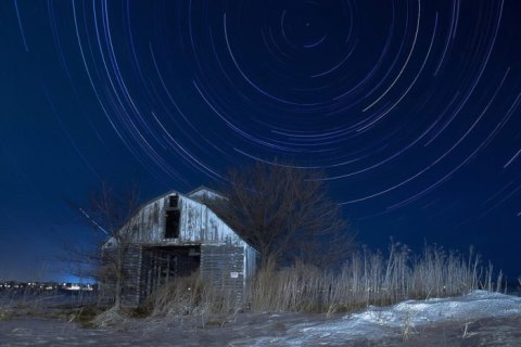 Surges Of Up To 100 Meteors Per Hour Will Light Up The Iowa Skies During The 2020 Lyrid Meteor This April