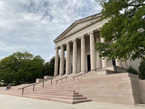 12 Awe-Inspiring Museum Tours Rhode Island Families Can Take Right From Their Couch