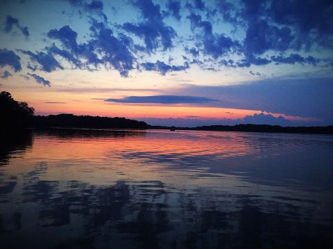 You May Never Want To Leave The Serenity Of Hardy Lake In Indiana