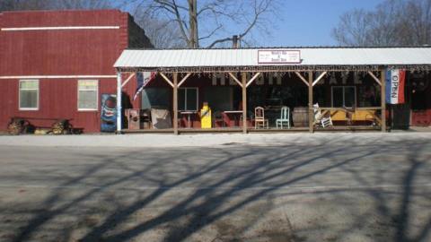 Locals Can't Resist The Catfish Fry At MeLeah's Cafe In Small Town Indiana