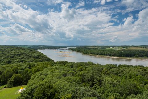 Spend An Afternoon Taking A Delightful Kayak Paddling Tour Through Platte River In Nebraska This Summer