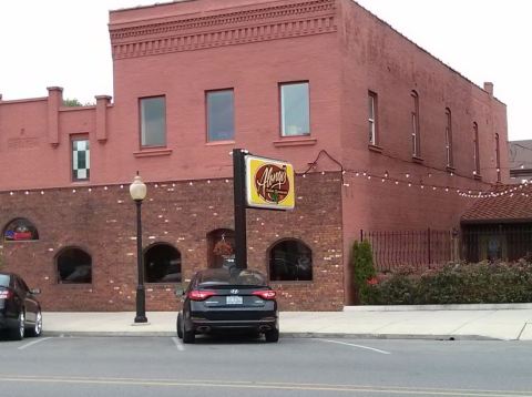 Open Since 1933, Alongi's Italian Restaurant Has Been Serving Pizza In Illinois Longer Than Any Other Restaurant