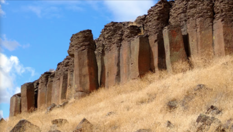 The Drumheller Channels In Washington's Quincy-Columbia Basin Look Like Something From Another Planet