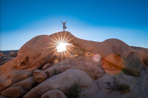 Explore The Arch Rock Trail In Southern California That Is Hiding Inside Joshua Tree National Park