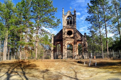 Visit The Ruins Of Old Gunn Church In South Carolina And You Just May Feel A Chill Go Up Your Spine