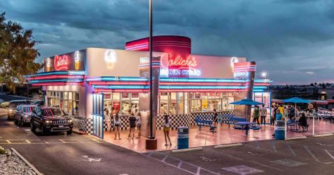 Caliche's Frozen Custard In New Mexico Is Home To An Ice Cream Sundae You Won't Find Anywhere Else