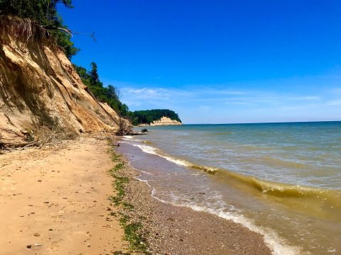 You’ll Love Searching For Fossils At Calvert Cliffs State Park In Maryland