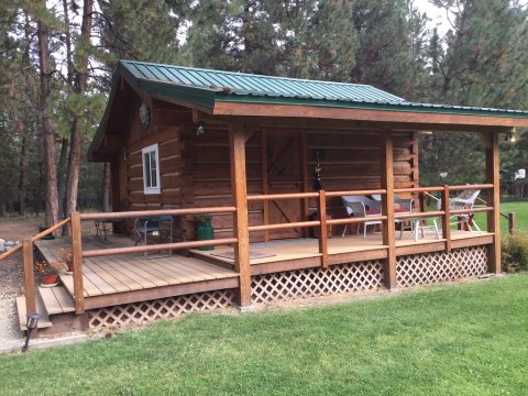 The World Stands Still At Time After Time Bed & Breakfast In Montana And It's Wonderful