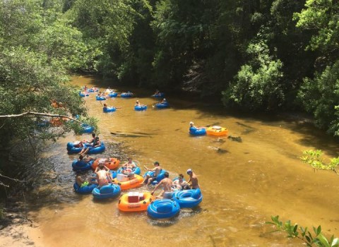 4 Lazy River Tubing Trips In Alabama To Start Planning Now