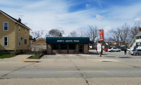 People Travel From All Over For The Deep Fried Calzones At Jimmy's Grotto, A Tiny Hole-In-The-Wall In Wisconsin