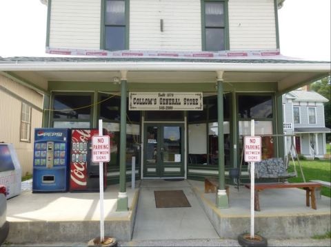 Collom's General Store In Indiana Will Transport You To Another Era