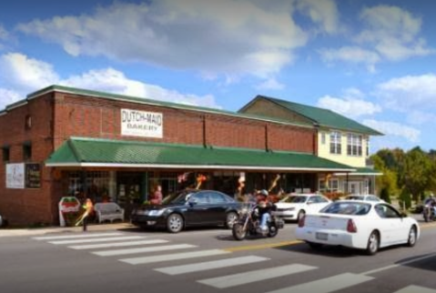 Some Of The Sweetest Treats In Tennessee Are At The Famous Dutch Maid Bakery & Cafe